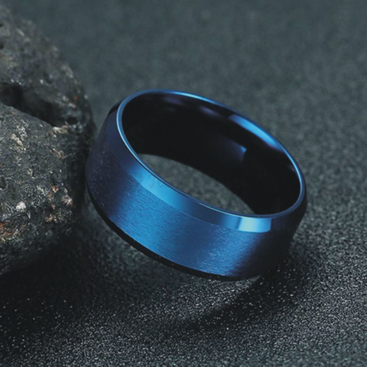Titanium Steel Blue Polished Domed Wedding Engagement Ring Band Size 8 (18mm) Q