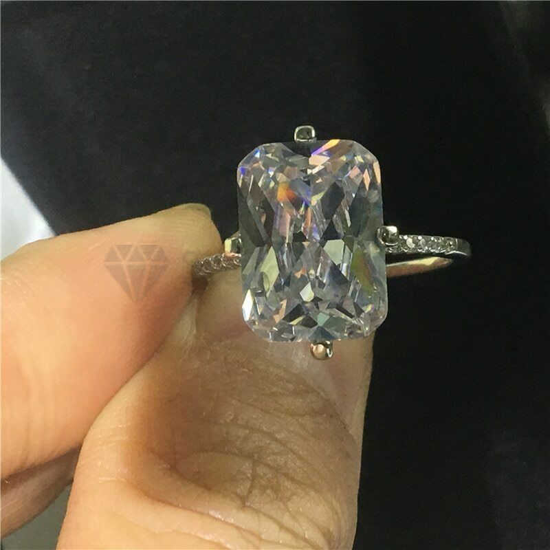 Size 10 (20mm) U - V Simple Thin Band Rectangle Stone Engagement Promise Ring