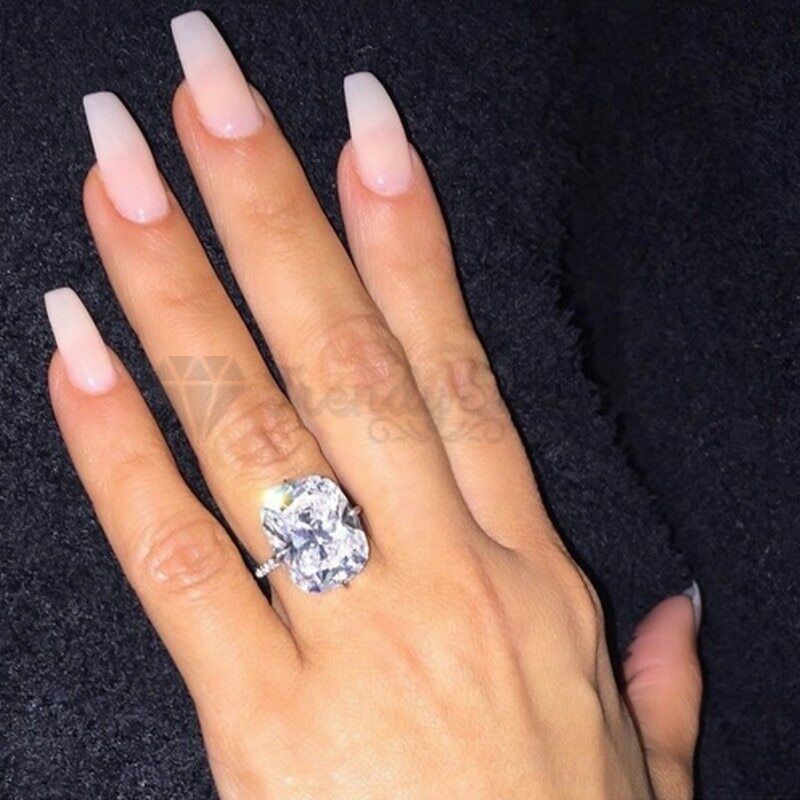 Size 10 (20mm) U - V Simple Thin Band Rectangle Stone Engagement Promise Ring