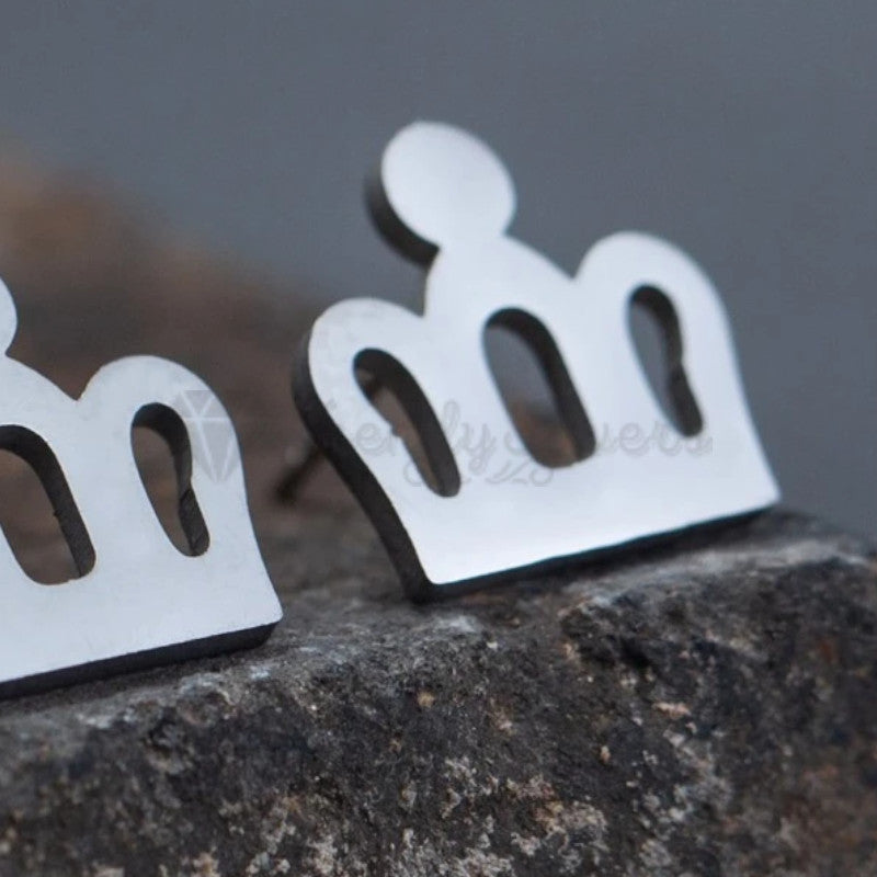 Surgical Steel Crown Shape Ear Studs Earrings Silver Womens Girls Jewellery Gift