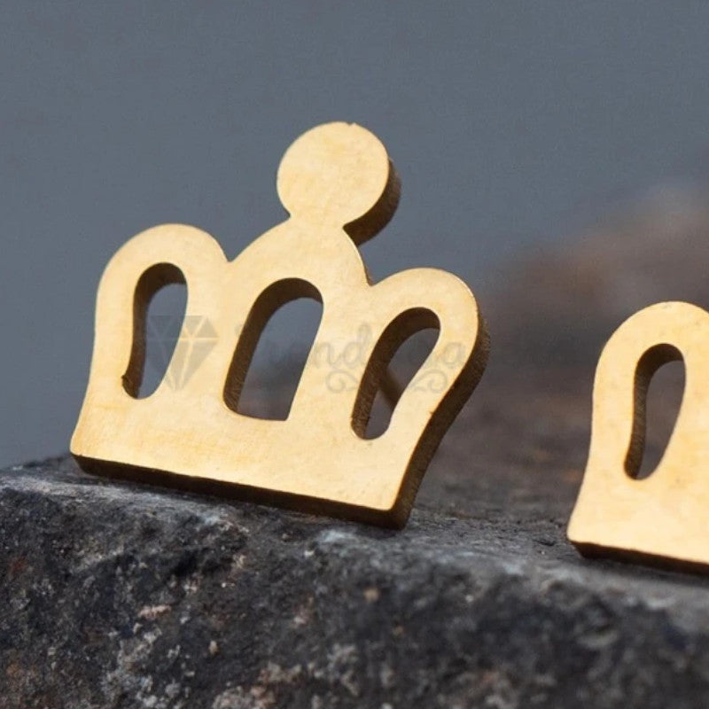 Surgical Steel Gold Tone Queen Princess Crown Shaped Women Sleeper Stud Earrings
