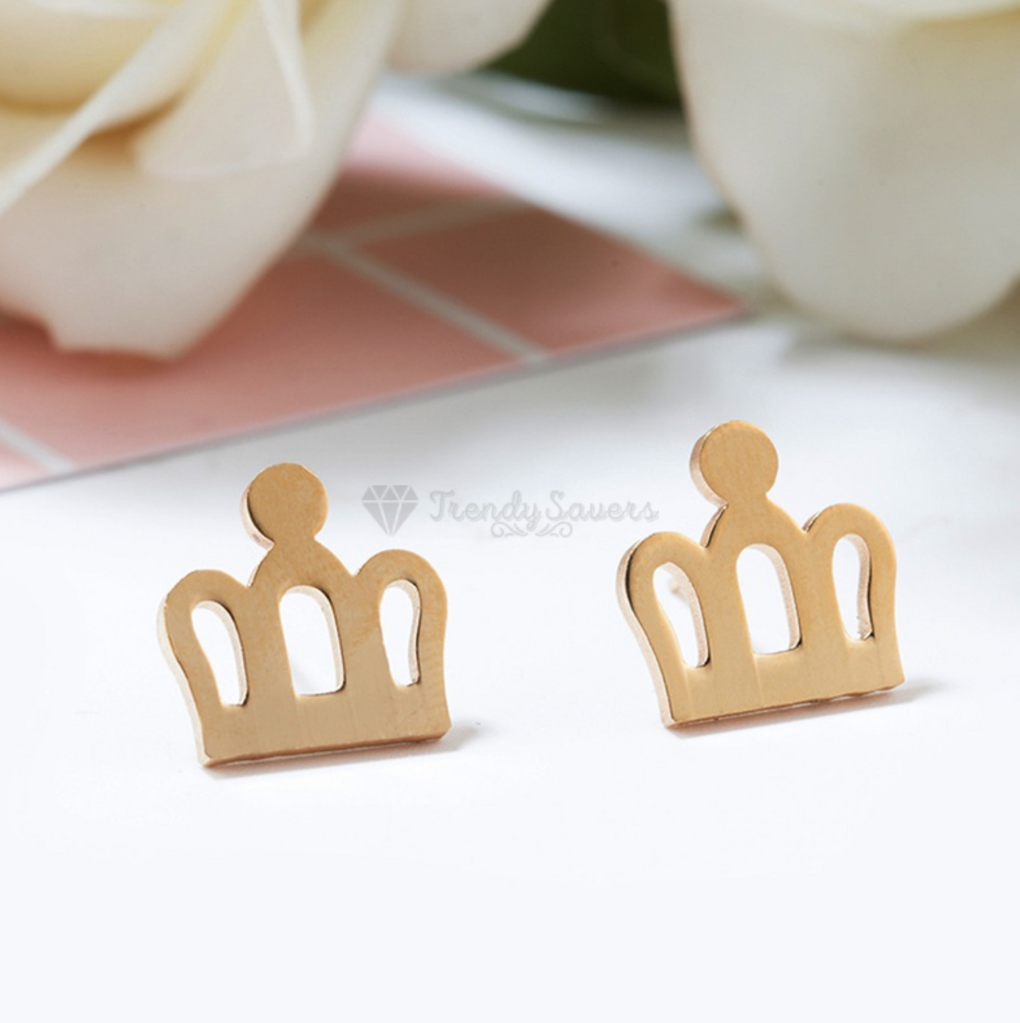 Surgical Steel Gold Tone Queen Princess Crown Shaped Women Sleeper Stud Earrings