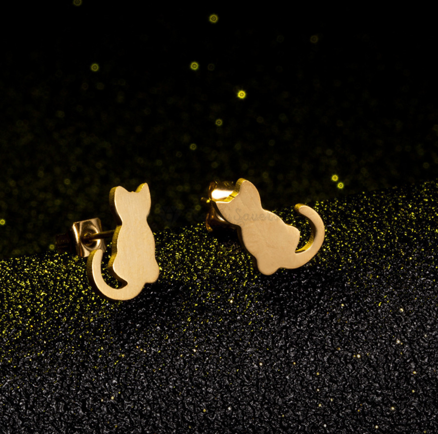 Gold Surgical Steel Small Cutie Cat Stud Cartilage Sleeper Earrings Jewellery UK