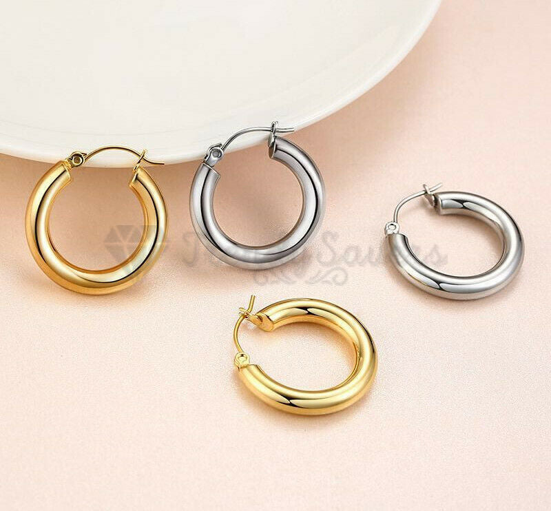 Dazzling Gold Ear Hoops Huggies Medium Thick Hollow Cartilage Women Fashion Earrings