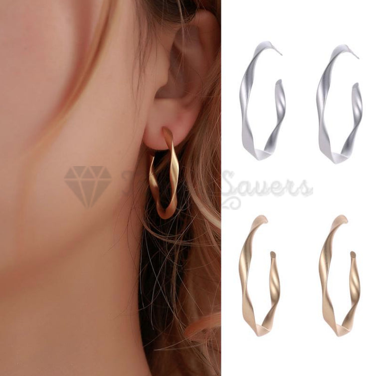 Classic Silver Chrome Cartilage Smooth Hollow Round Clicker Stud Hoop Earrings