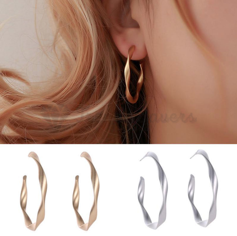 Classic Silver Chrome Cartilage Smooth Hollow Round Clicker Stud Hoop Earrings