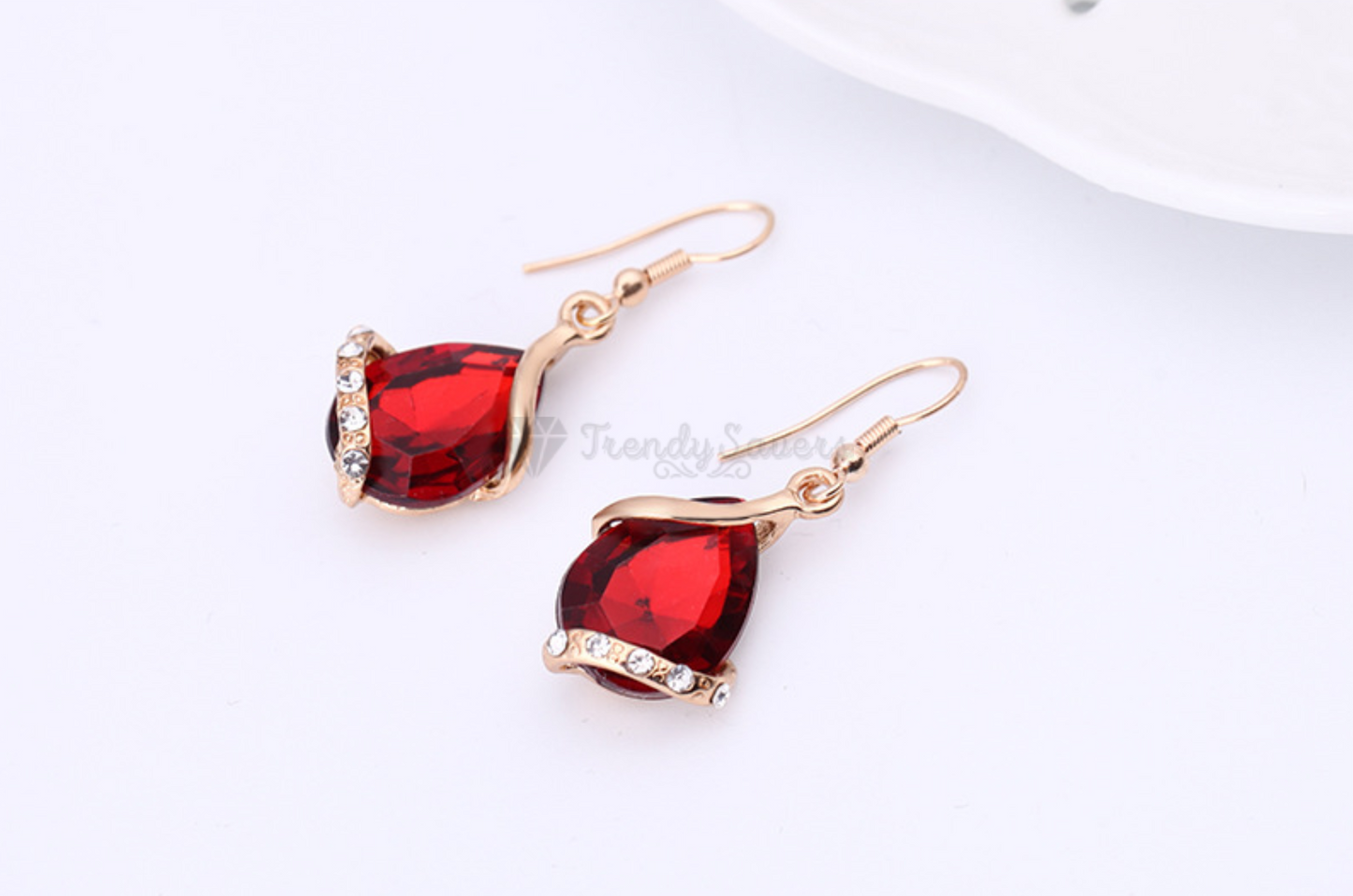 Red Crystal Pendant Necklace Dangle Drop Earrings Gold Plated Women Jewelry Set