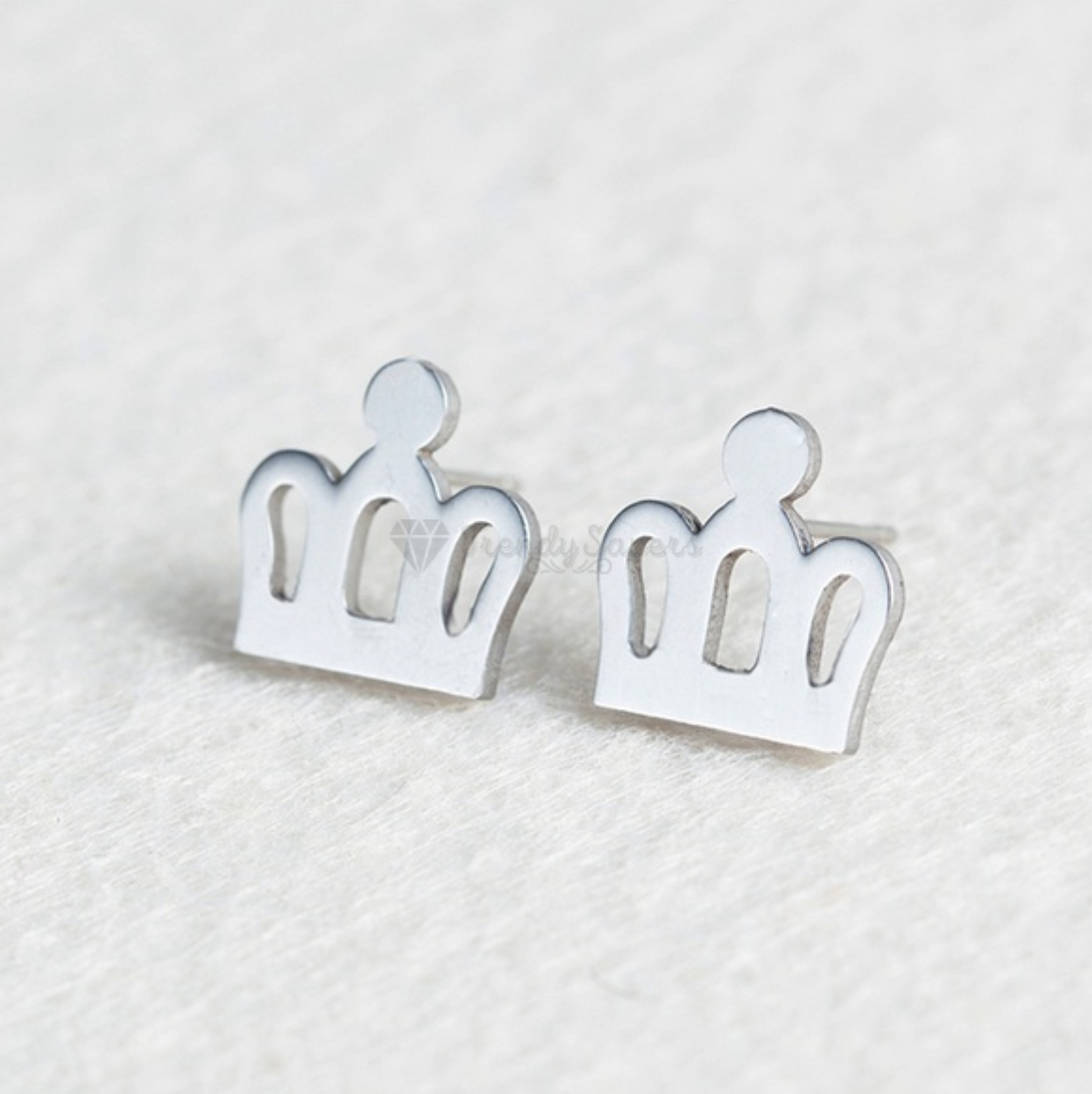 Surgical Steel Crown Shape Ear Studs Earrings Silver Womens Girls Jewellery Gift