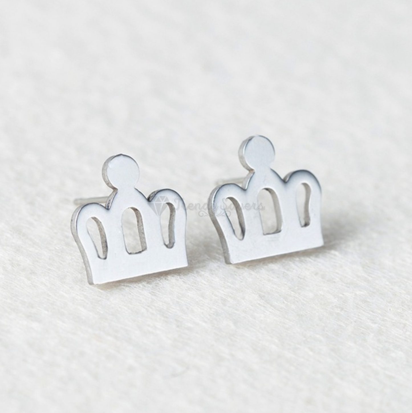 Surgical Steel Crown Shape Ear Studs Earrings Silver Womens Girls Jewellery Gift
