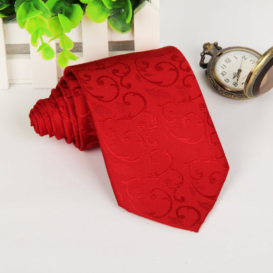 Luxurious Paisley Red Necktie